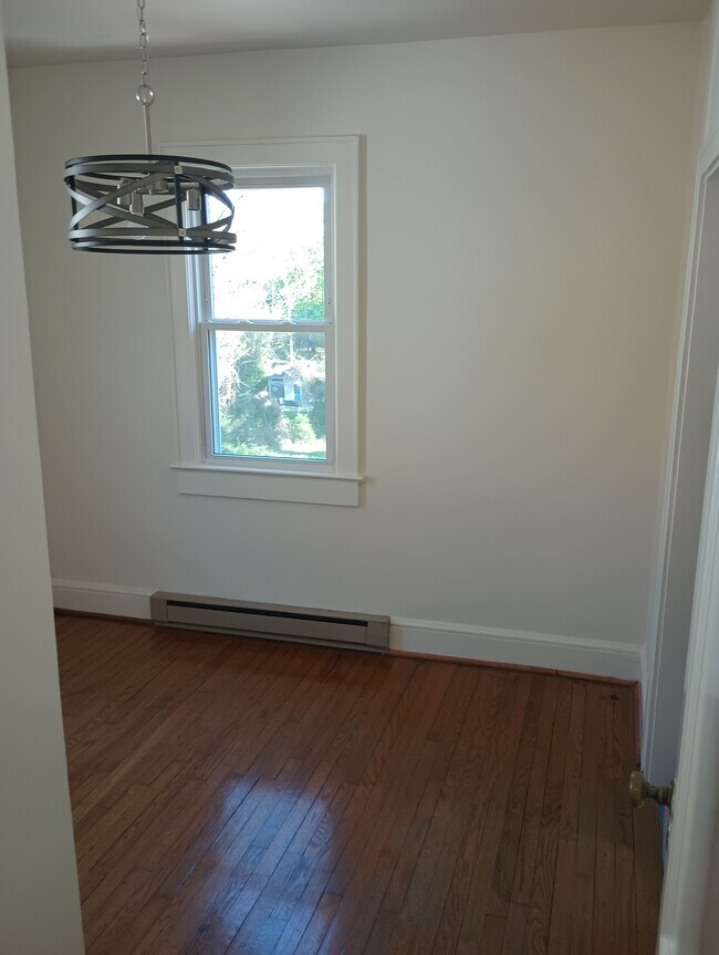 Foto del edificio - 1540 Broad Ave