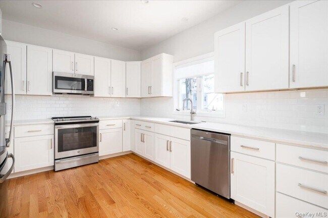 Foto del edificio - 91 Rockwell St