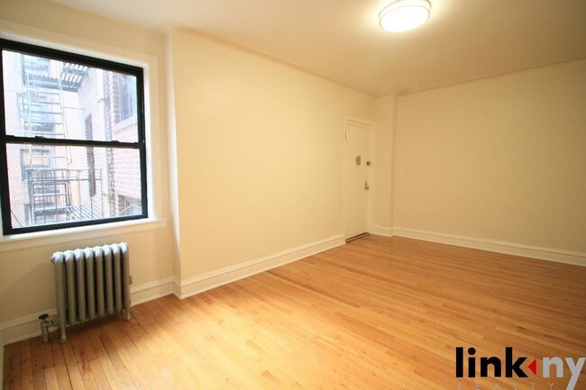 Foto del edificio - 4707 39th St