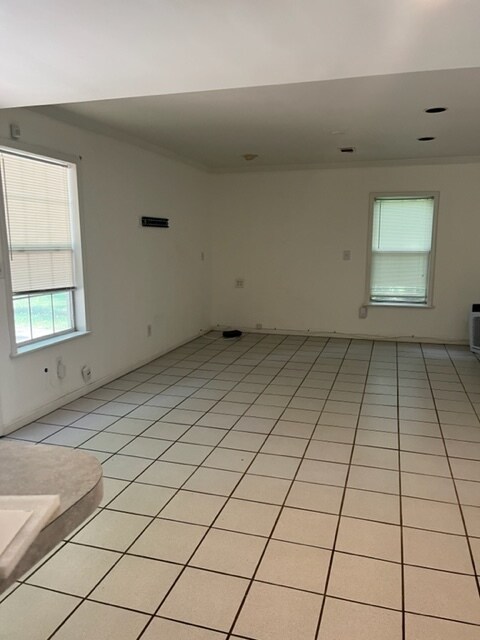 Building Photo - 1383 Lilburn Stone Mountain Rd