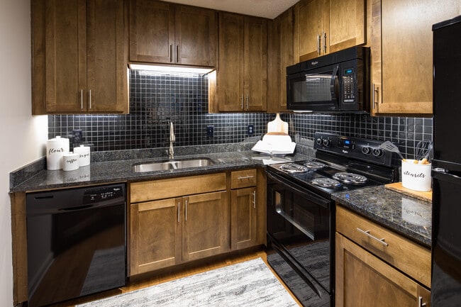 Photo - Cortland 3131 Apartments