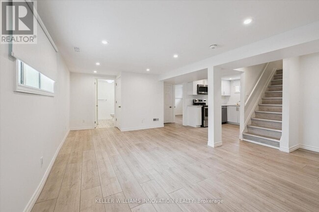 Building Photo - 267 Kingswood Dr