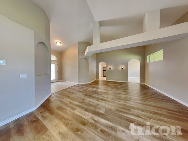 Foto del edificio - 9 Point Pl