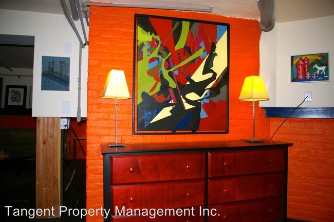 Foto del edificio - 2266 NW Johnson St