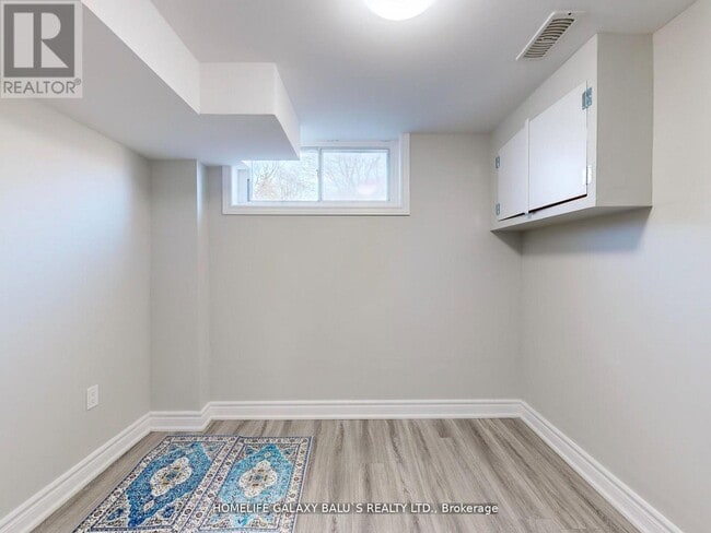 Building Photo - 58 Milford Haven Dr