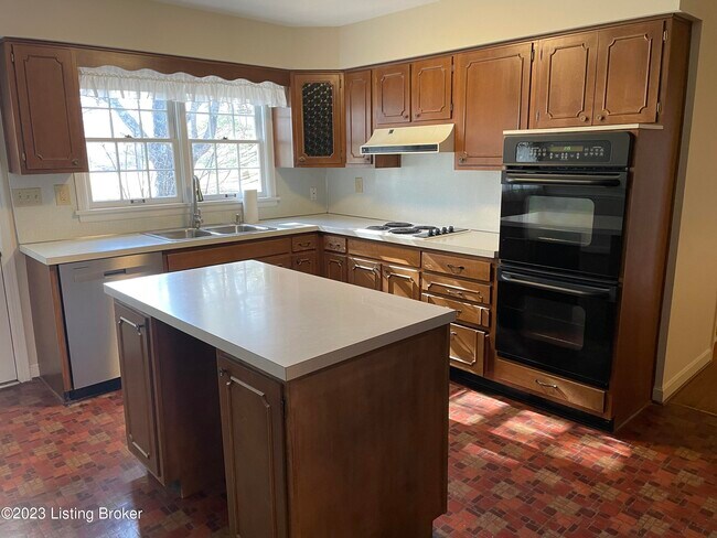 Building Photo - 8604 Cheltenham Ct