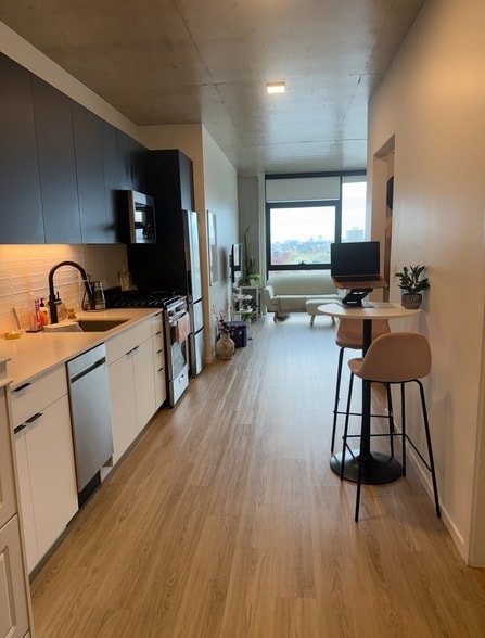 Foto del edificio - 225 N Elizabeth St