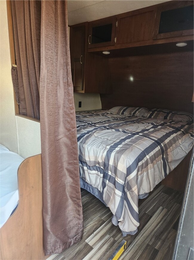 Building Photo - 315 Fairplay Rd