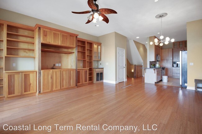 Building Photo - 3 br, 3 bath House - 10 Newport Drive #3103