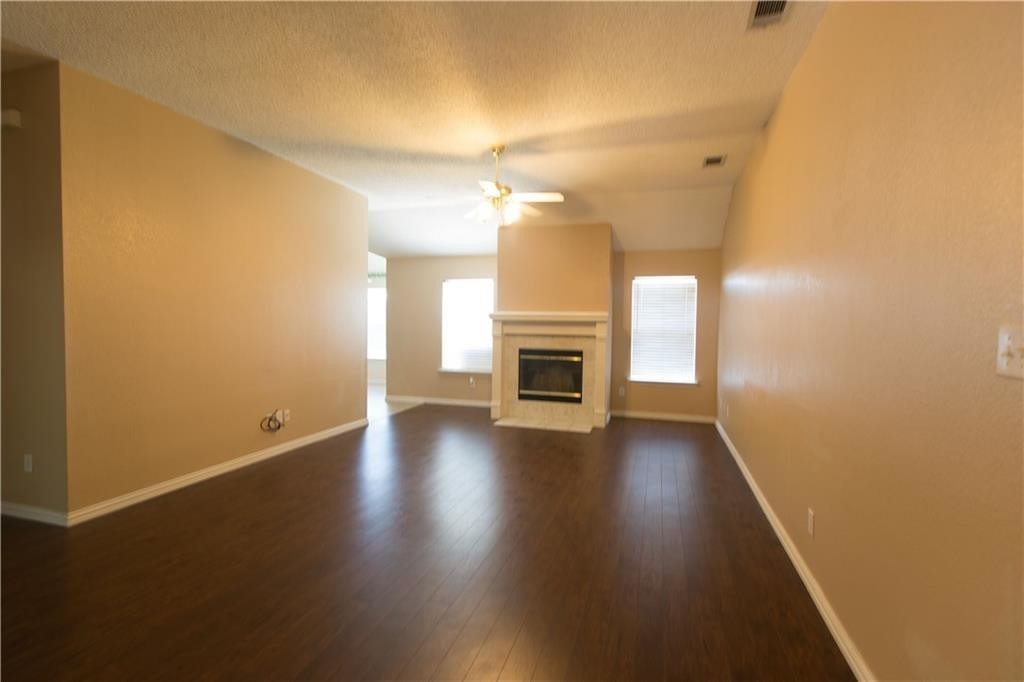 Primary Photo - 7908 Gulf St