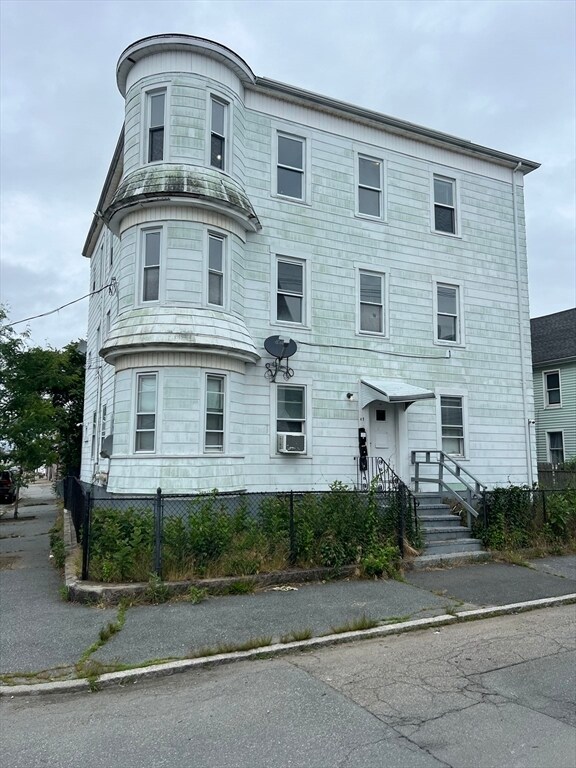 Primary Photo - 49 Division St