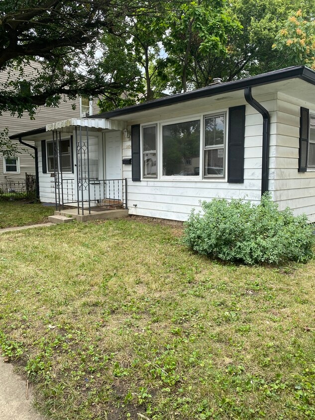 Primary Photo - 1404 Morton St