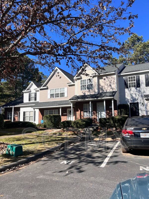 Foto del edificio - 1830 Birch Heights Ct