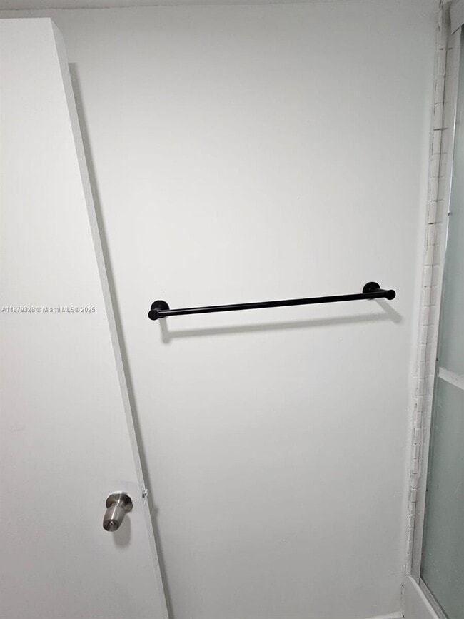 Foto del edificio - 1135 Euclid Ave