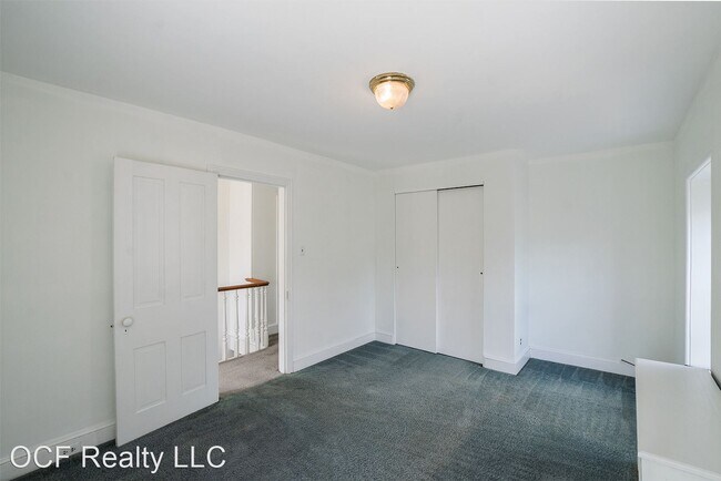 Building Photo - 2 br, 1 bath House - 122 Dawson Street Unit 2