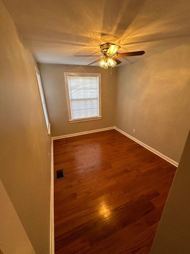 1st Bedroom - 2743 Riverside Ave