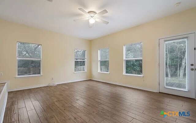 Foto principal - 624 Clyde Ct