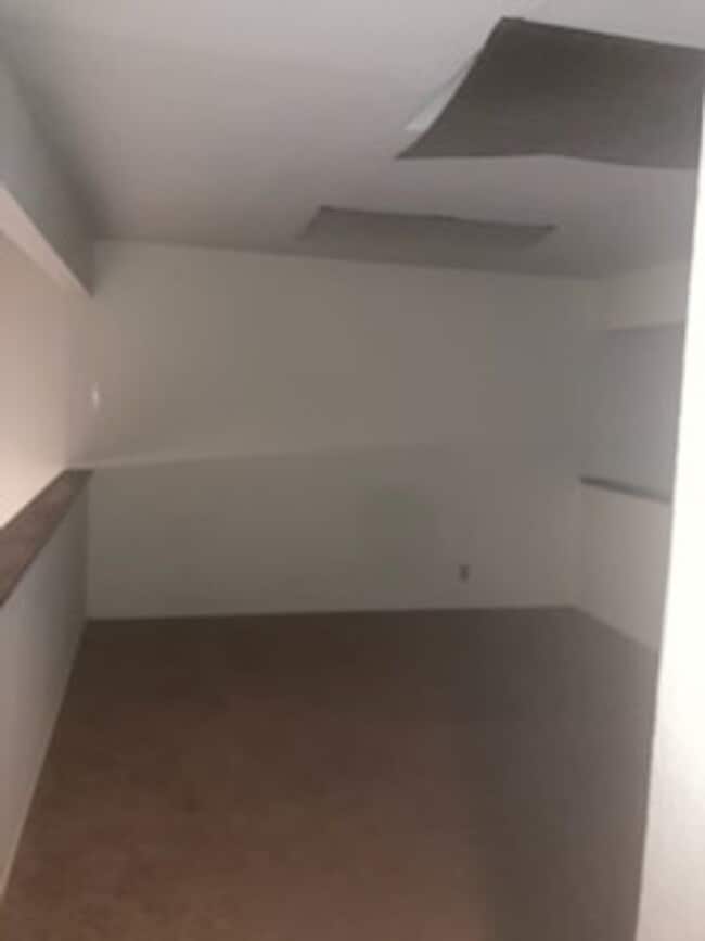 Foto del edificio - Room for rent in Davis
