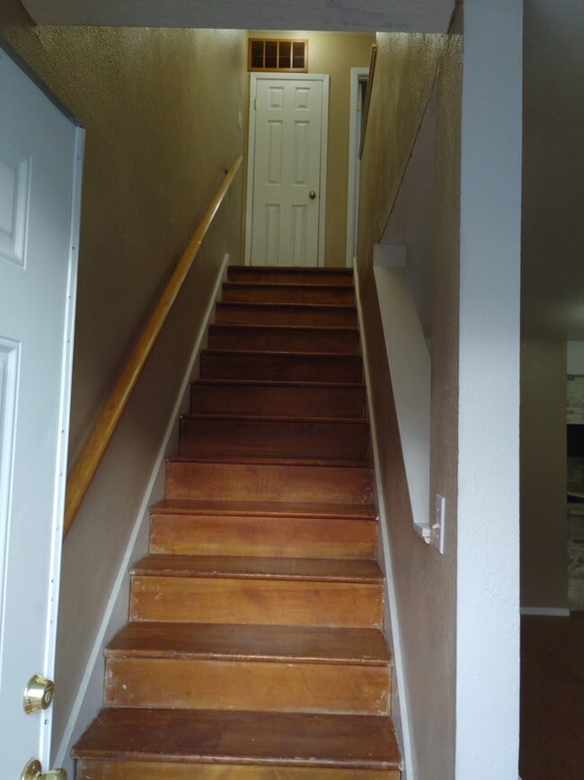 Foto del edificio - 12600 Copperwood Dr NE