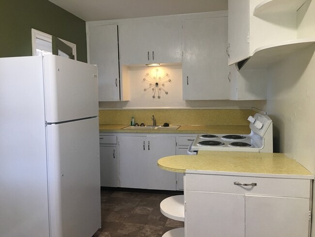 Foto del edificio - 2155-2155 Belmont Ave