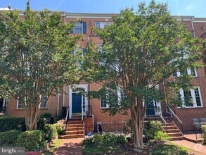 Building Photo - 787 Vestal St