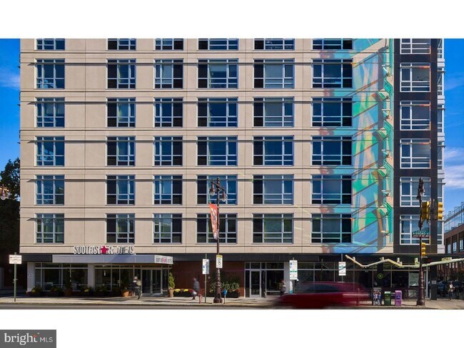 Building Photo - 521 S Broad St