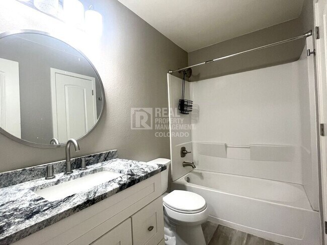 Building Photo - 2399 Washo Cir