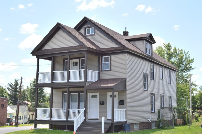 1126 E Colvin St, Syracuse, NY 13210 Townhome Rentals in Syracuse NY
