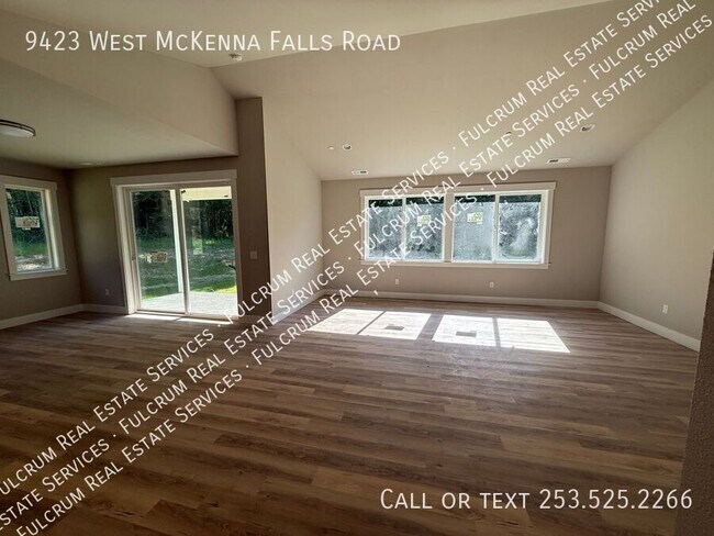 Foto del edificio - 9423 McKenna Falls Rd W
