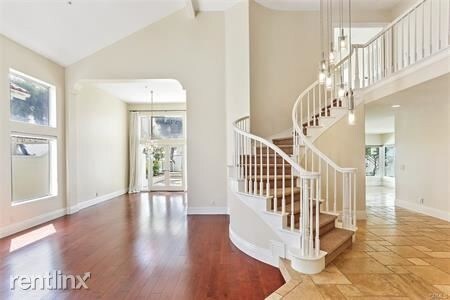 Foto del edificio - 5 br, 3 bath House - 1307 Avenida de Verdes