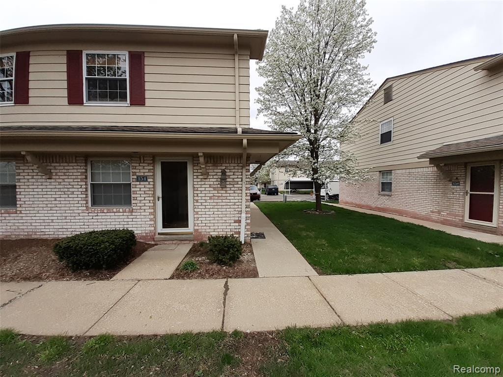 Foto principal - 154 Princeton Dr