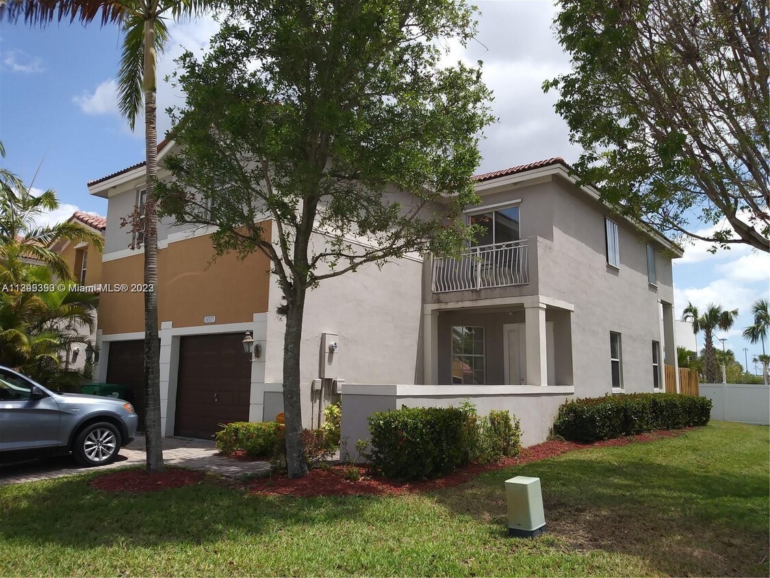 8001 NW 114th Pl, Medley, FL 33178 House Rental in Medley, FL