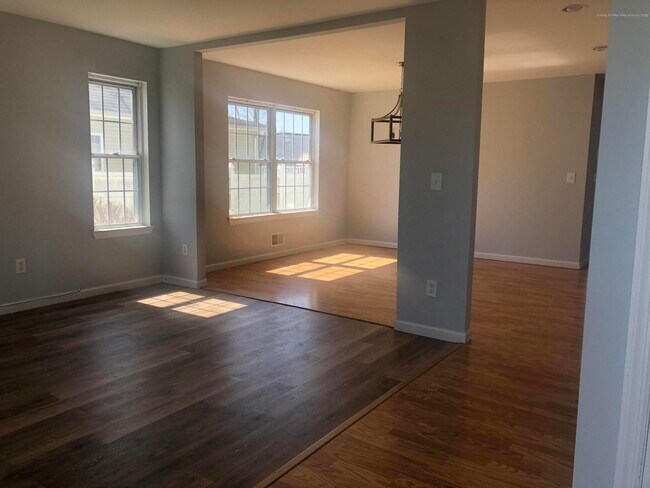 Building Photo - 130 Witmer Pl