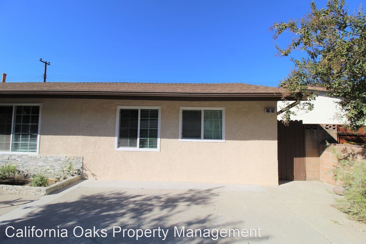 Foto principal - 1 br, 1 bath House - 745 1/2 Fine Street