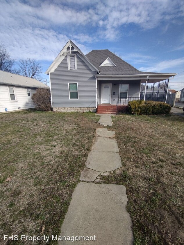 Primary Photo - 3 br, 1.5 bath House - 503 W Hovey