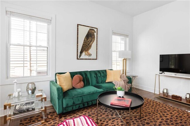 Foto del edificio - 538 Winton Terrace NE