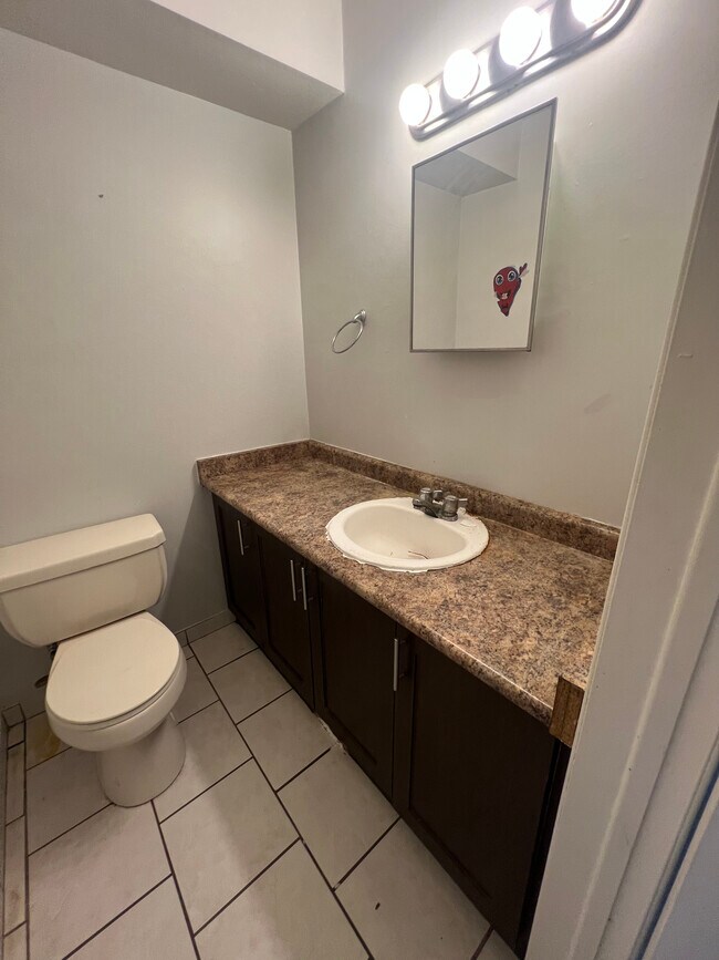 Photo du bâtiment - 81 Eagen Dr