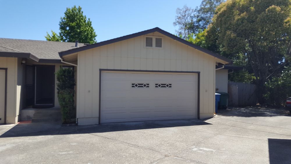 Foto principal - 1835 Mission Blvd