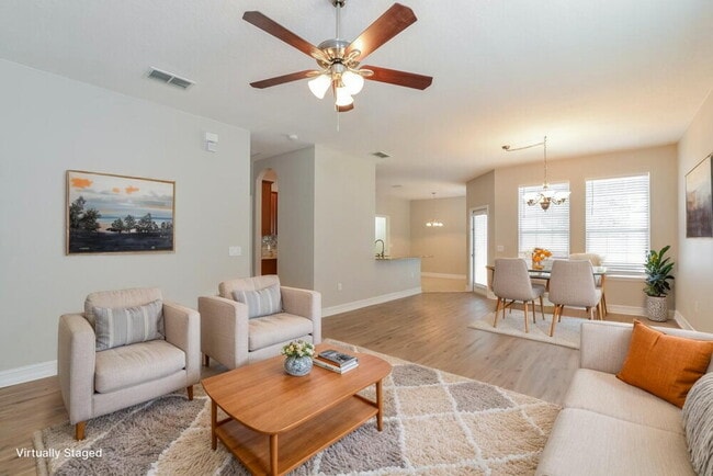 Building Photo - 3303 Primrose Willow Dr
