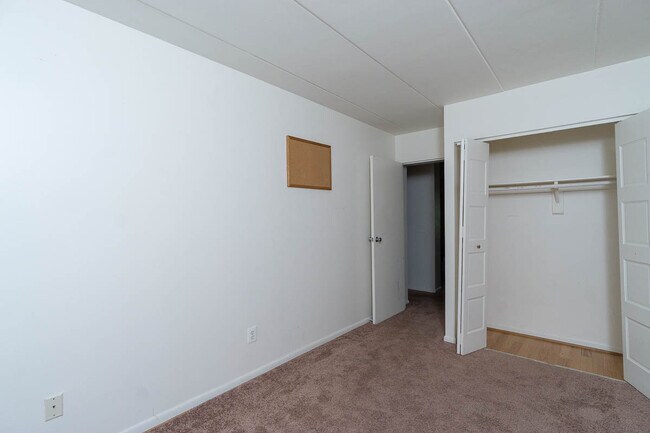 Foto del edificio - 2331 Freetown Ct