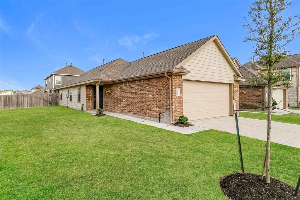 Foto principal - 25758 Hazy Elm Ln