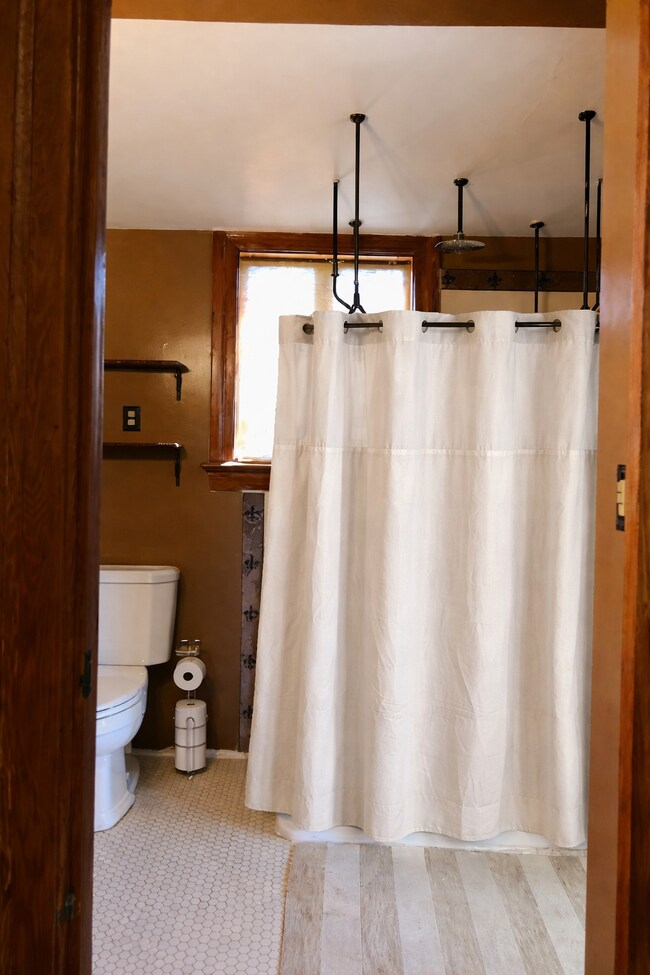 Foto del edificio - 5417 Loyola Ave