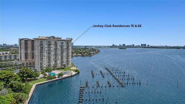 Foto del edificio - 11111 Biscayne Blvd