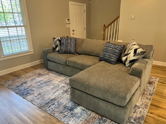 Foto del edificio - Room in Single Family Home on Godfrey Dr NW
