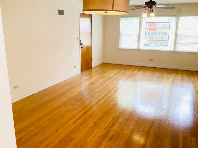 Building Photo - 3120 Central St