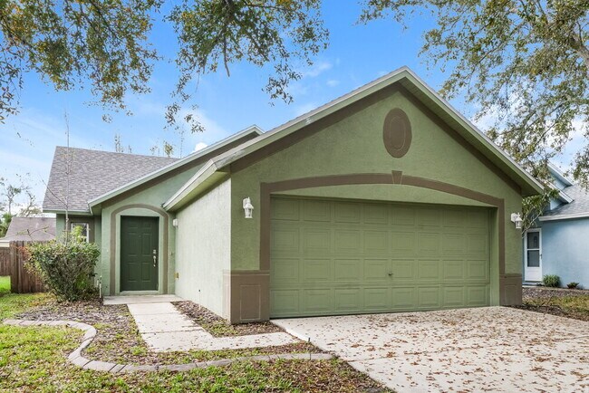 Foto del edificio - 7619 Clovelly Park Pl