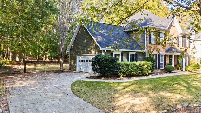 Building Photo - 359 Estate Ave