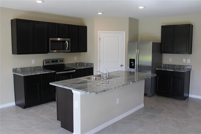 Foto del edificio - 16824 Harvest Moon Way