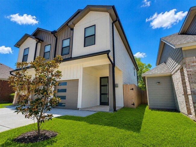 Foto del edificio - 7980 Angus St
