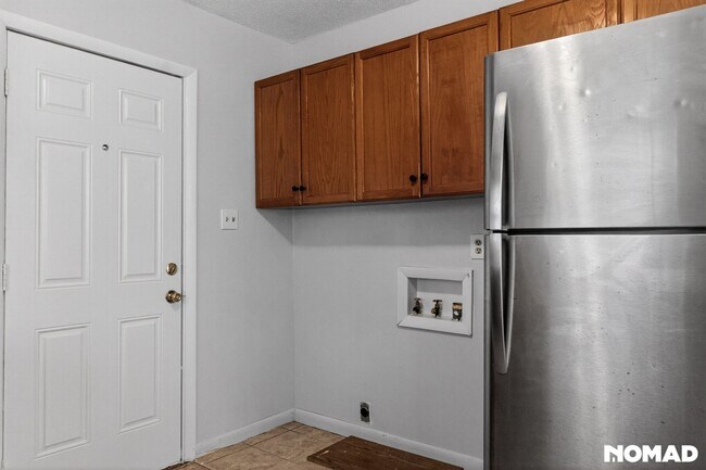 Foto del edificio - 318 Glen Canyon Dr